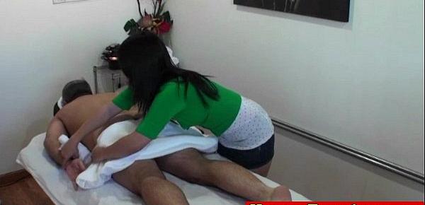  Asian handjob masseuse tugging